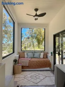 Sandy Hill Forest Tiny Home - Image 3
