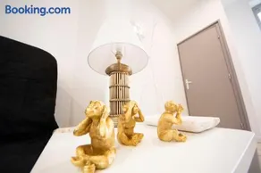 IVOIRIA !!! SUBLIME Studio HOME STAGING AU CENTRE VILLE !!! - Image 3