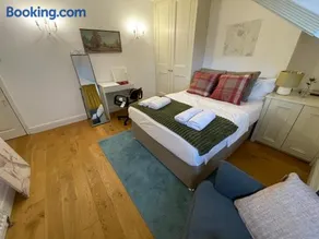 London Luxe Rooms - Image 3