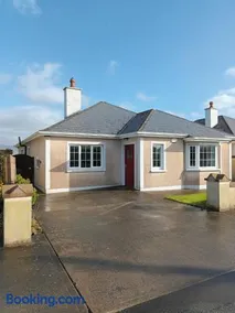 Bungalow in Baltinglass - Image 1