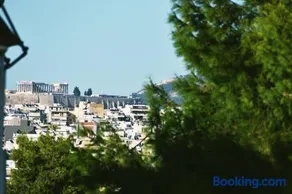 Artistic Villa Lux-lift-Athenian Riviera - Image 2