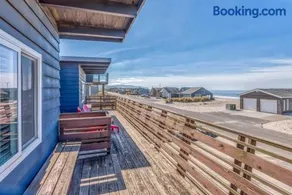 The Rock Inn Yacht - Meredith Lodging - Image 2