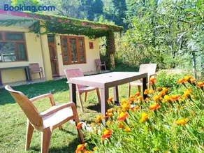 WoodRose Ecostay - Tirthan Valley - Image 1