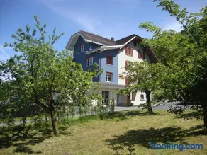 Hirschfarm, Goldau - Image 1