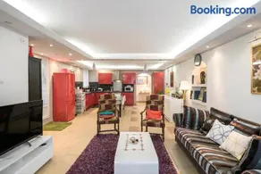 Appartement Indépendant en maison à 15 MIN de LYON - Image 2