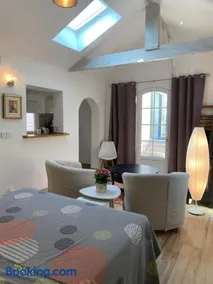 Studio indépendant, front de mer et plage à 200m - Image 3