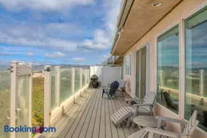 1460 Strand Way - Image 2