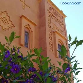 Kasbah Tiziri - Image 1
