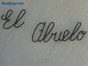 La Casa del Abuelo Jose - Image 2