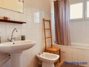 Beach House - Image 5