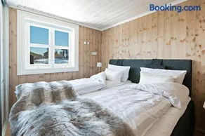 Stranda Fjellgrend 2 bedrooms and loft - 32B - Image 1