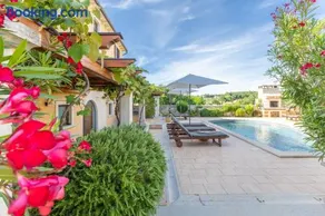 Villa Christina with Pool, Jacuzzi and Sauna - Image 2