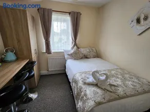 Bella Room with free minibar tea&coffee - Image 3