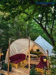 Green Hill Lodge - Image 2