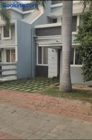 Sea Breeze villa 2BHK with Beach View - Image 1