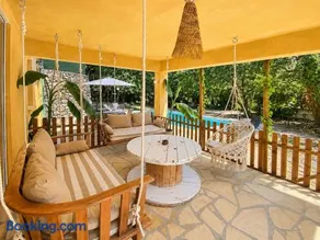 La Cigale- Rez de villa avec piscine - Image 1