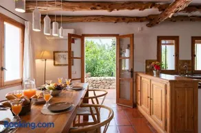 Green & Blue Villas - Villa Can Guillem - Image 3