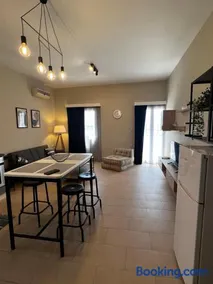 SEASIDE APARTMENTS - Image 1