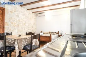 Apartments Loriana - Image 4