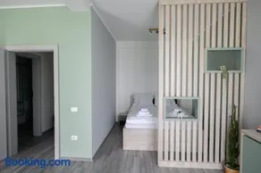 Studio Radiana - Image 2