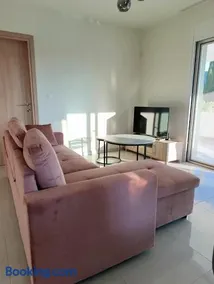 ORZA Apartment - Image 1