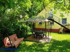 Twins House - Dorka Apartman - Image 2