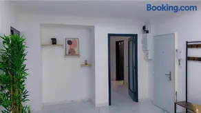 OT Appart City Logement élégant et central - Image 2