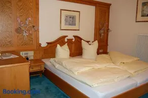 Aktiv Hotel Karla - Image 4
