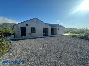 Modern and family friendly Chalet with Ouside Spa - Birta Rentals - Image 3