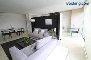 Reforma 222 Boutique Apartment 8J - Image 4