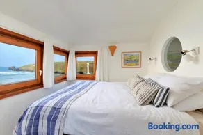 Finest Retreats - The Cuddy - Image 4