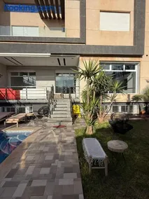 Exceptional Villa Pool - Image 3