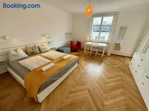 3 Bedroom Apartment at University - Image 1