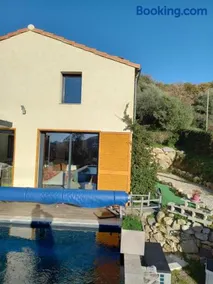 Maison neuve Vue imprenable Piscine et spa - Image 1