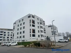 Luxury Apartment with Parking in Trenčín - Image 2