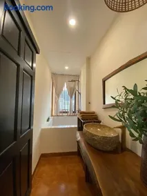 Staypineapple - Image 4