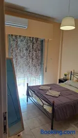 Apartment Getaway in Sparti - Image 3