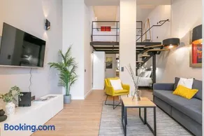 Precioso dúplex en zona Vista Alegre en Madrid - Image 1
