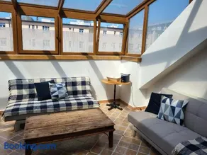 Apartment Sunflower Prague - Image 2