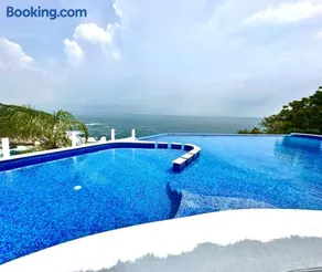 Bungalow frente a la playa estrene alberca nueva con increíble vista infinita al mar, 8 hermosas playas cercanas, terraza con cama de playa, espectacular vista al inmenso océano pacífico, 2 kayack disponibles, nómadas digitales Starlink WiFi 224 mbps - Image 4