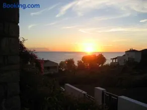 Fyri Ammos Residences - Image 5