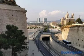 T2 à deux pas du Mucem au Panier / Vieux Port - Image 2