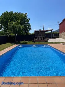 Chalet casa con piscina en ARBO Vigo - Image 4