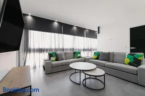 Emfasis Loft Spacious and Elegant Heraklion - Image 2