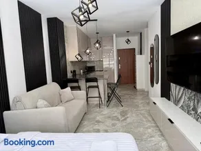 Drahan Apartment 14 - Image 5