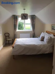 Larksfield Loft - Image 3