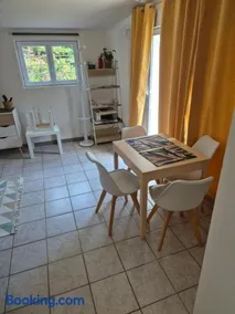 Parenthèse du Pic Appartement Climatisé 1 à 6p MEUBLE DE TOURISME 2 ETOILES - Image 2