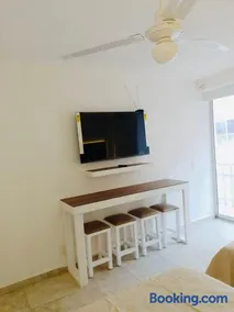 SKY INN Hostal y suites Acapulco condominio mediterrane - Image 2