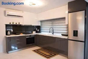 Mythos Home - Image 4