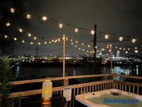 Cozy Riverfront Bungalow with Stunning Views - Image 2